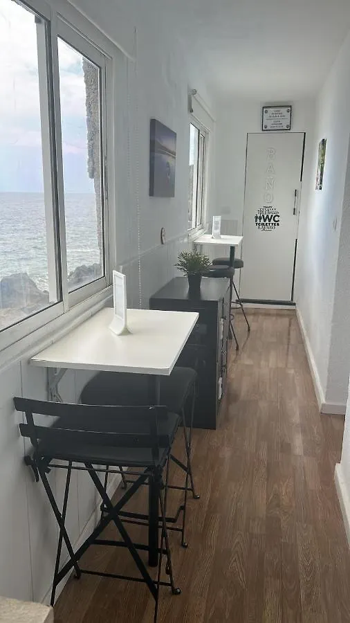 Backpackers Las Eras Santa Cruz de Tenerife Spain